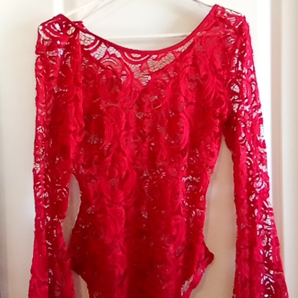Blouse - Picture 2 of 4